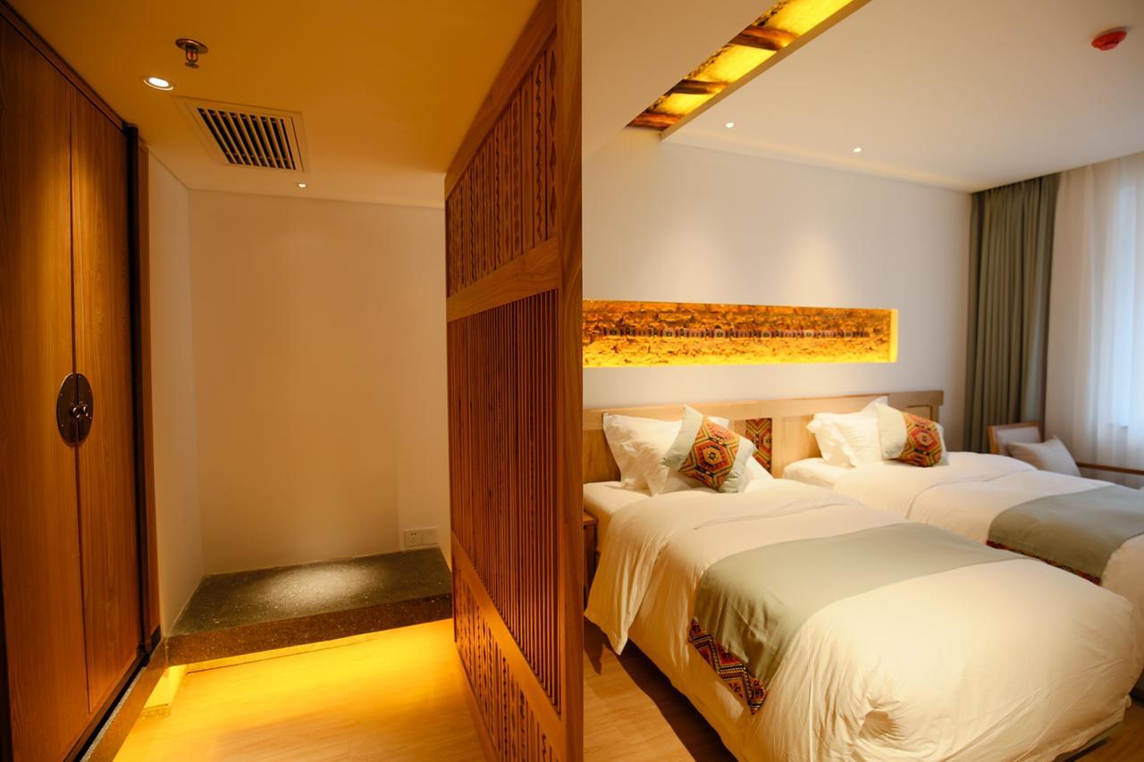 Suoxishanju Light Luxury Resort Hotel Жангжиаже Екстериор снимка