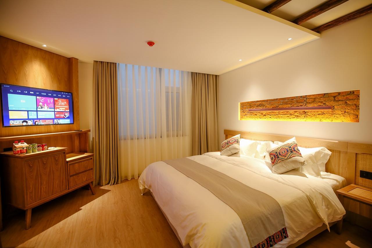 Suoxishanju Light Luxury Resort Hotel Жангжиаже Екстериор снимка