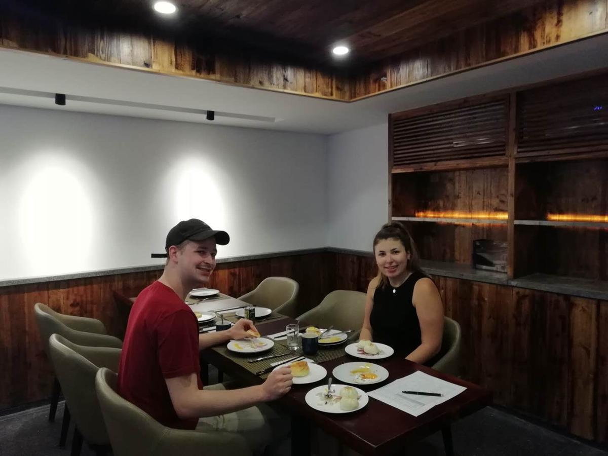 Suoxishanju Light Luxury Resort Hotel Жангжиаже Екстериор снимка