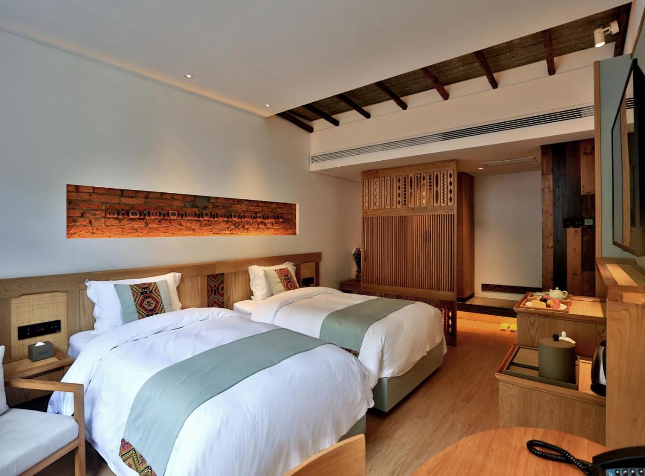 Suoxishanju Light Luxury Resort Hotel Жангжиаже Екстериор снимка
