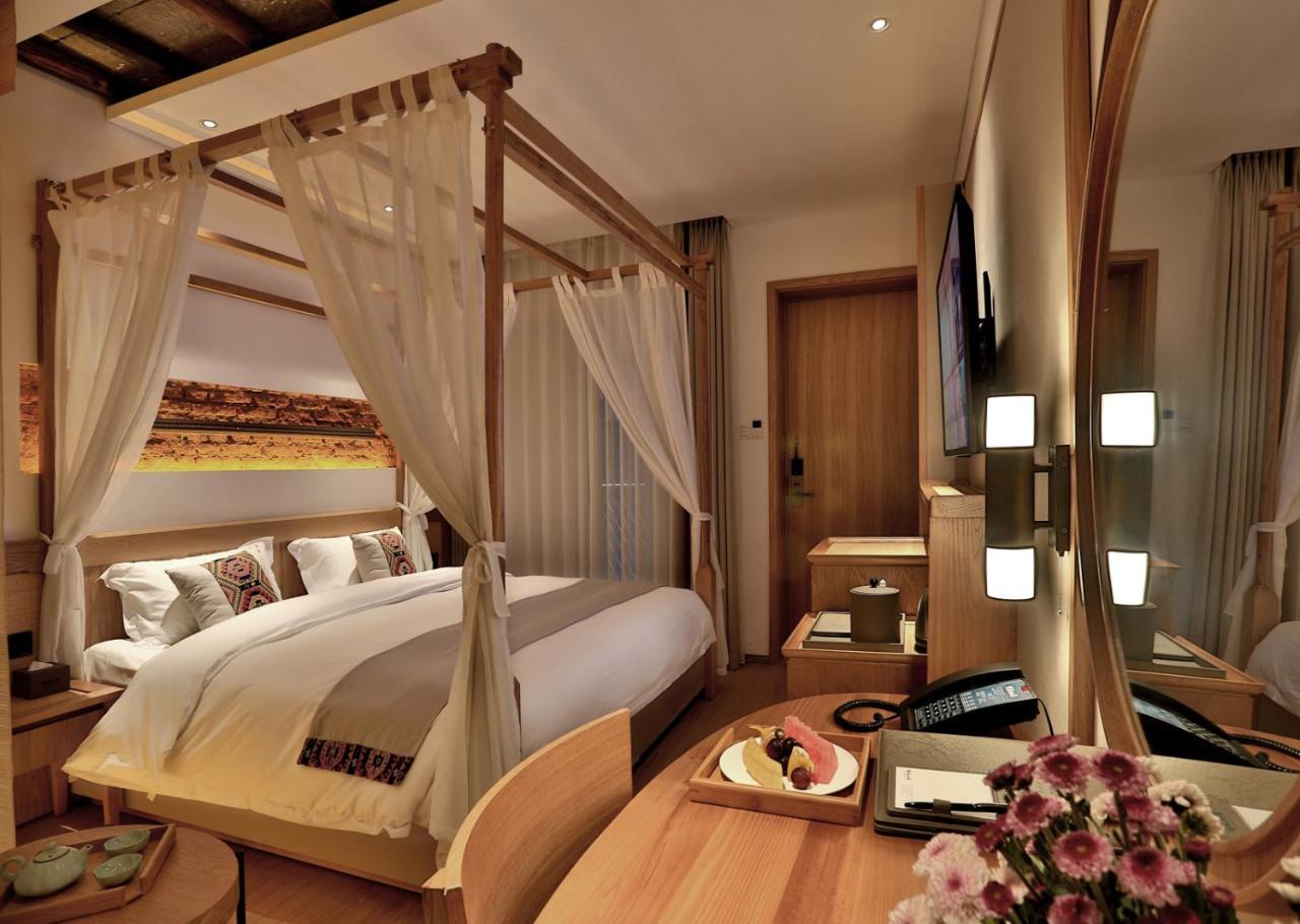 Suoxishanju Light Luxury Resort Hotel Жангжиаже Екстериор снимка